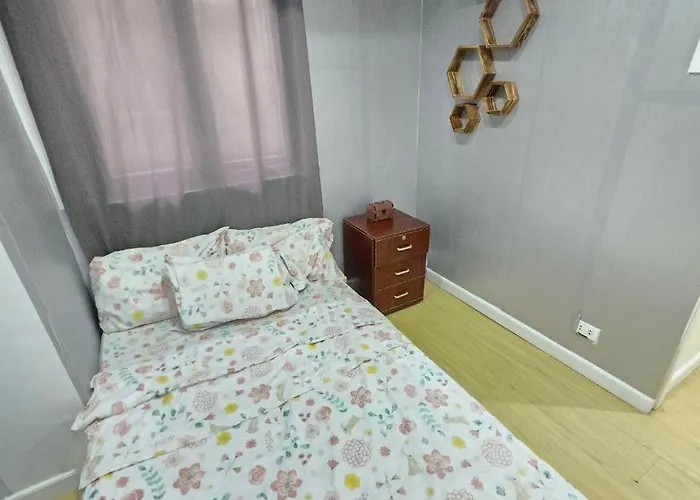 2 Bedroom Victoria De Makati アパートホテル *