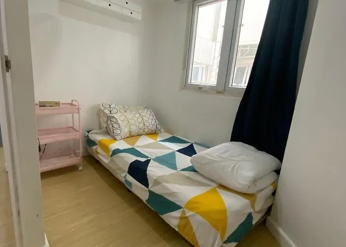 アパートホテル 2 Bedroom Victoria De Makati