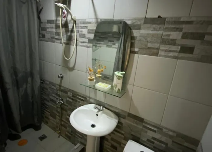 アパートホテル 2 Bedroom Victoria De Makati *