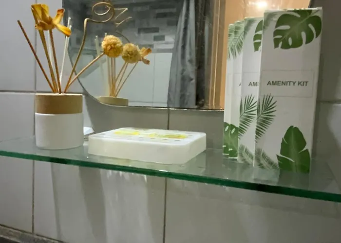 2 Bedroom Victoria De Makati * マニラ市
