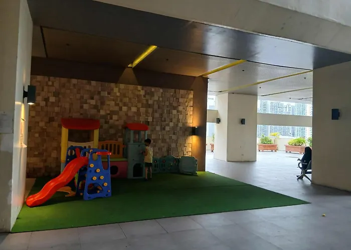 2 Bedroom Victoria De Makati アパートホテル マニラ市