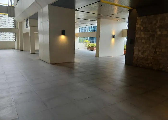 2 Bedroom Victoria De Makati アパートホテル
